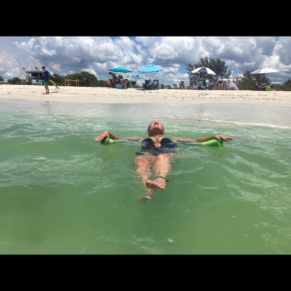 Meet your Posher, Jeannie - Picture 6 of 9